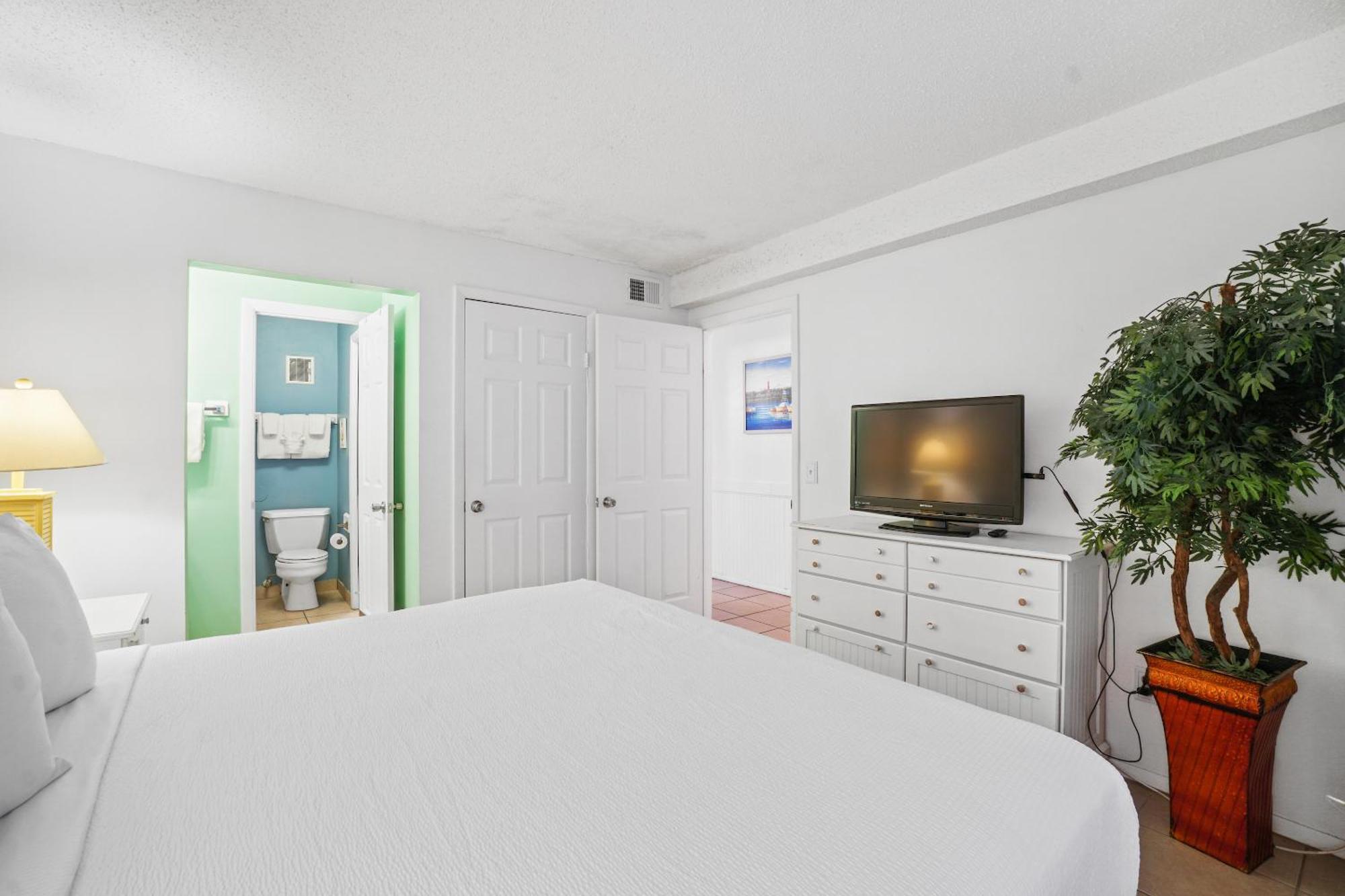 The Summit By Panhandle Getaways Panama City Beach Room photo