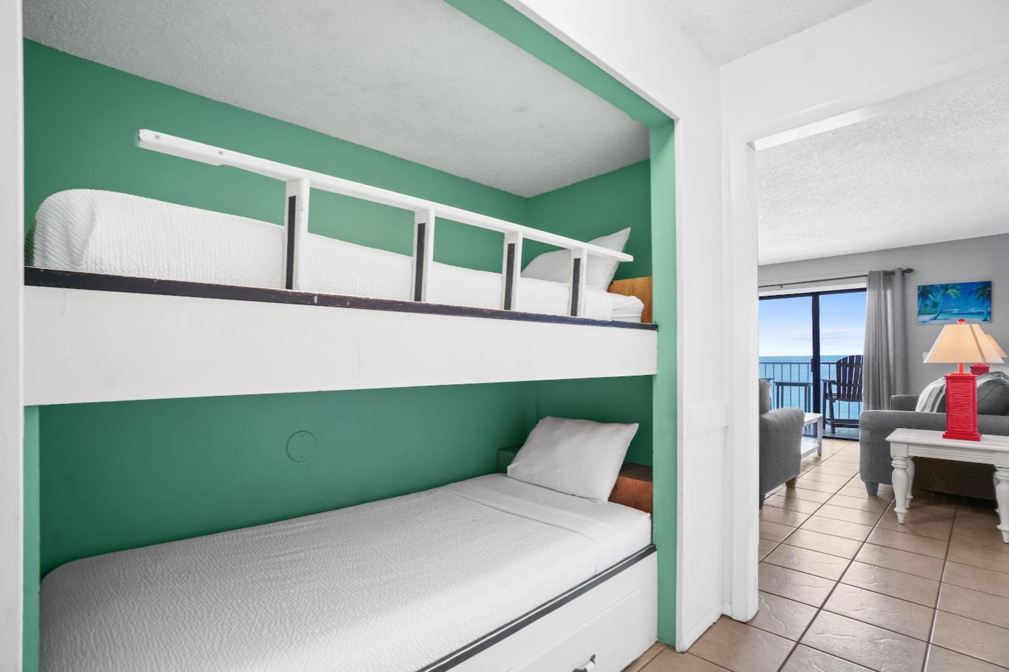The Summit By Panhandle Getaways Panama City Beach Room photo