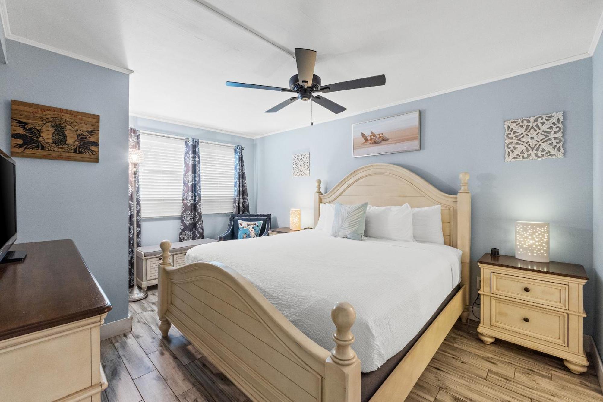 The Summit By Panhandle Getaways Panama City Beach Room photo